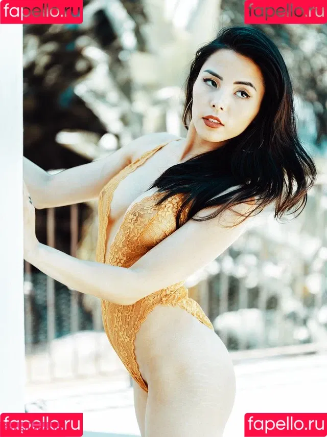 Anna Akana Onlyfans Photo Gallery 
