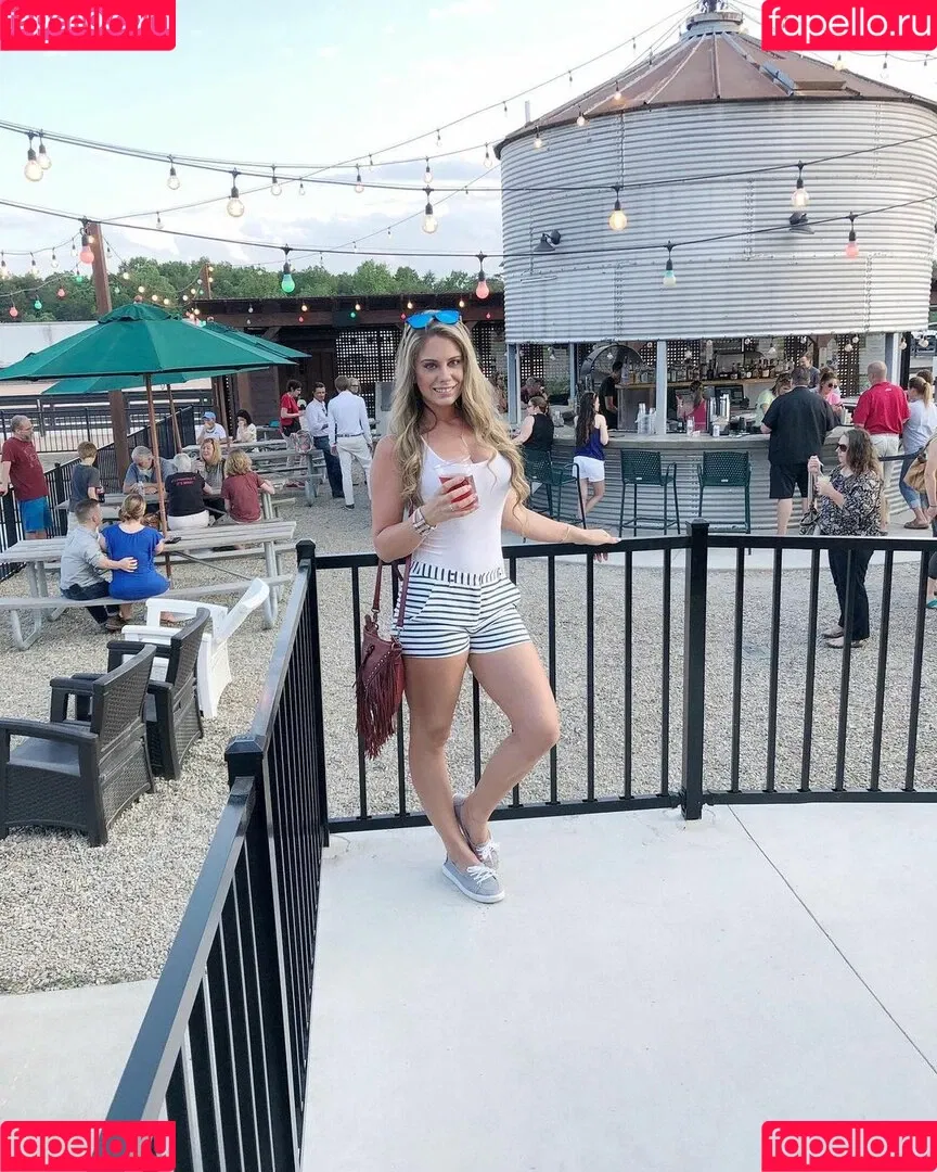 Midskarinnoelle Onlyfans Photo Gallery 