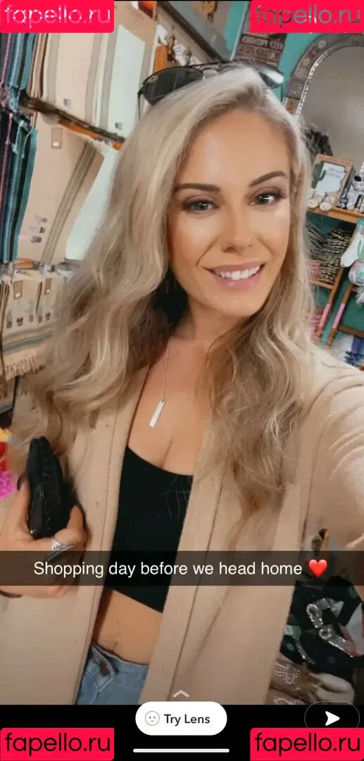 Midskarinnoelle Onlyfans Photo Gallery 