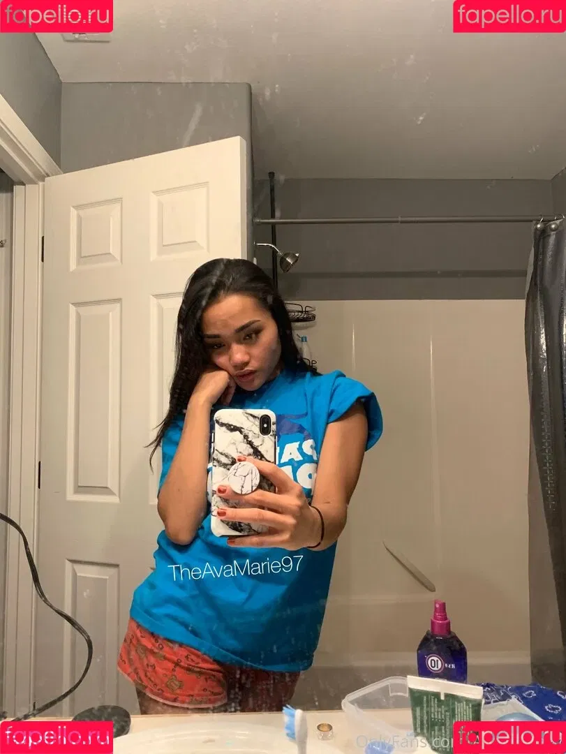 theavamariee Onlyfans Photo Gallery 