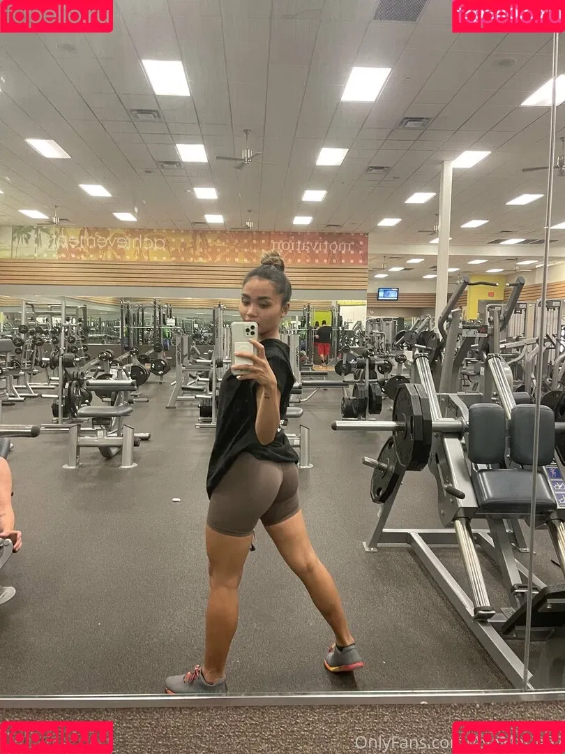 theavamariee Onlyfans Photo Gallery 