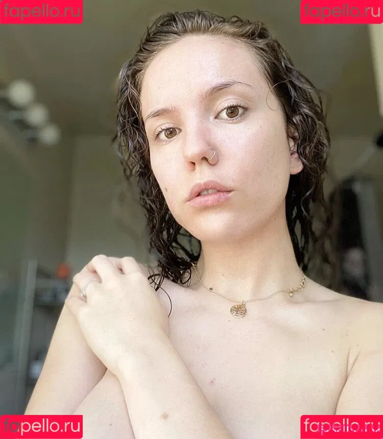 Laura Marie Onlyfans Photo Gallery 