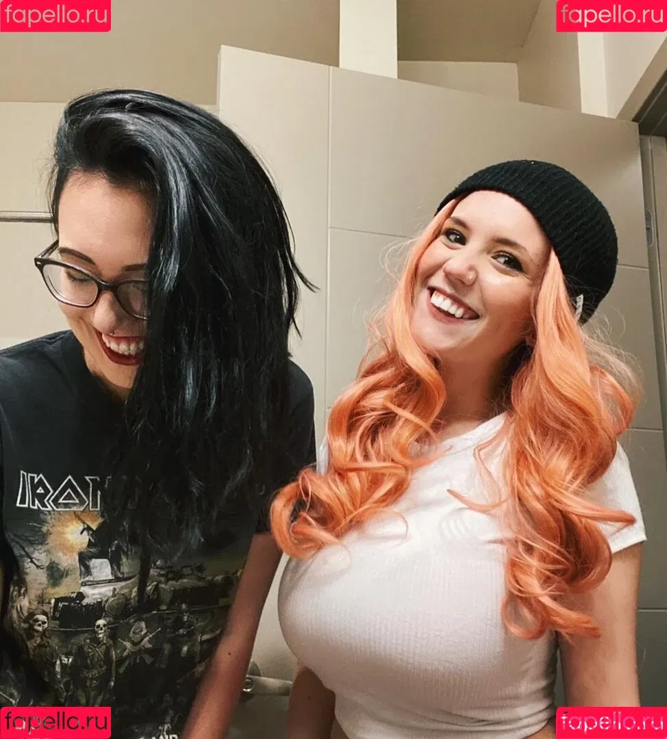 Laura Marie Onlyfans Photo Gallery 