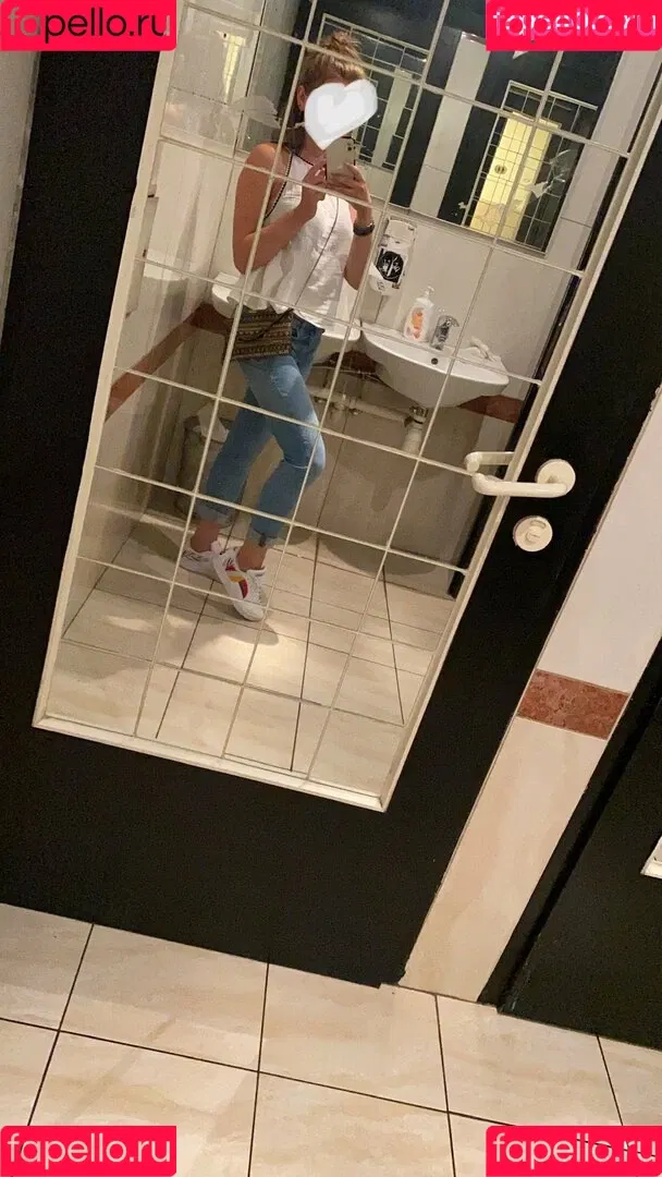 worldofvivi Onlyfans Photo Gallery 