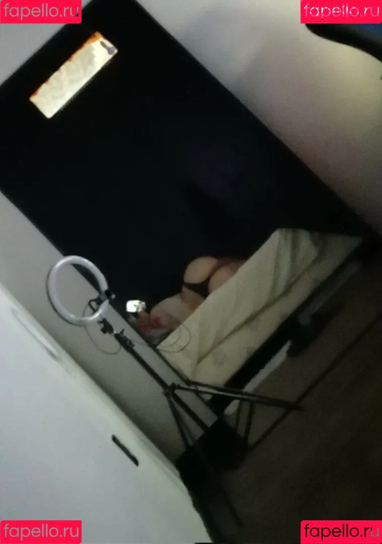 Firefliesowo Onlyfans Photo Gallery 