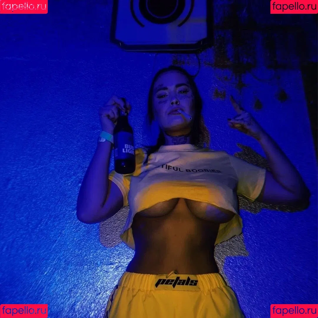 Michelleyroo Onlyfans Photo Gallery 