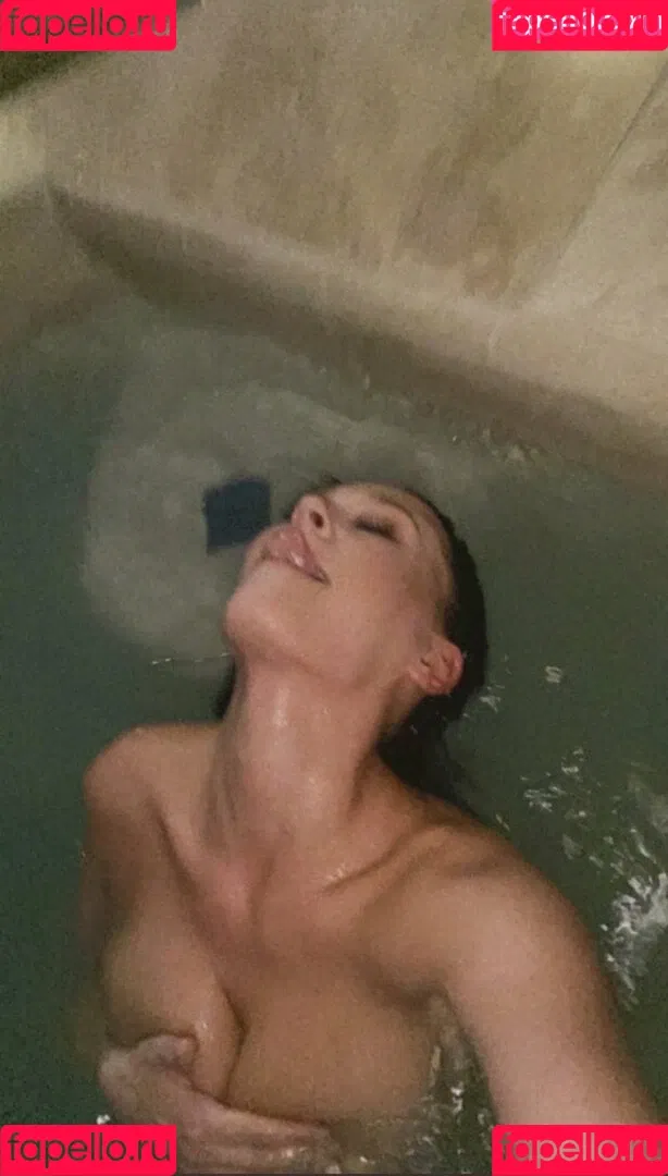 Michelleyroo Onlyfans Photo Gallery 