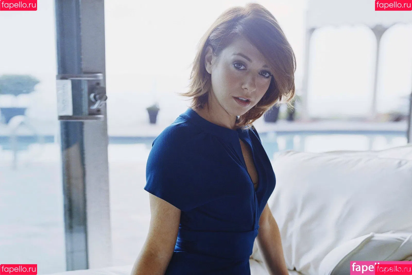 Alyson Hannigan Onlyfans Photo Gallery 