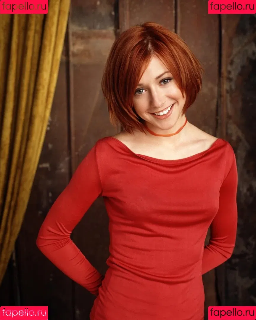 Alyson Hannigan Onlyfans Photo Gallery 