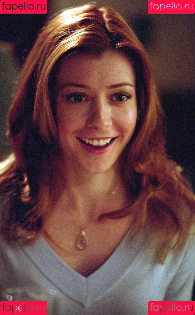 Alyson Hannigan Onlyfans Photo Gallery 
