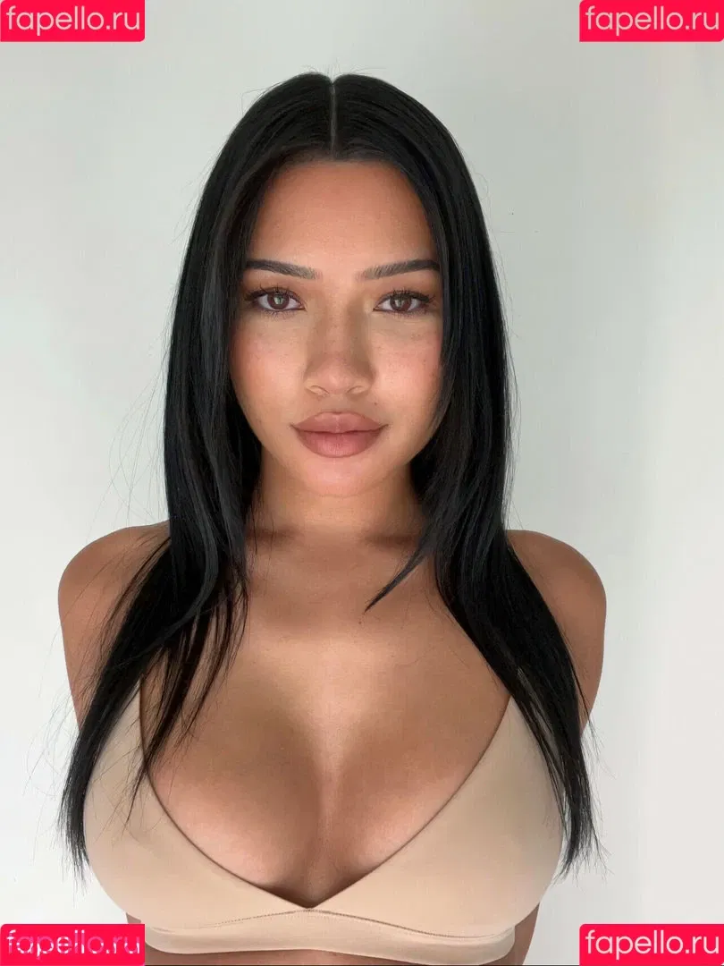 Julia Kelly Onlyfans Photo Gallery 