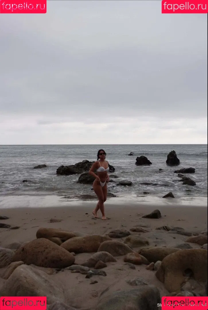 Julia Kelly Onlyfans Photo Gallery 