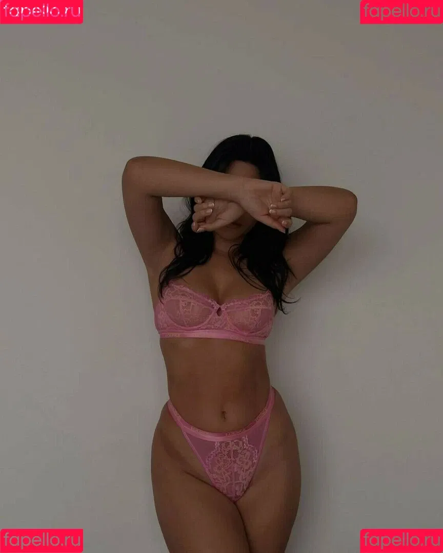 Julia Kelly Onlyfans Photo Gallery 