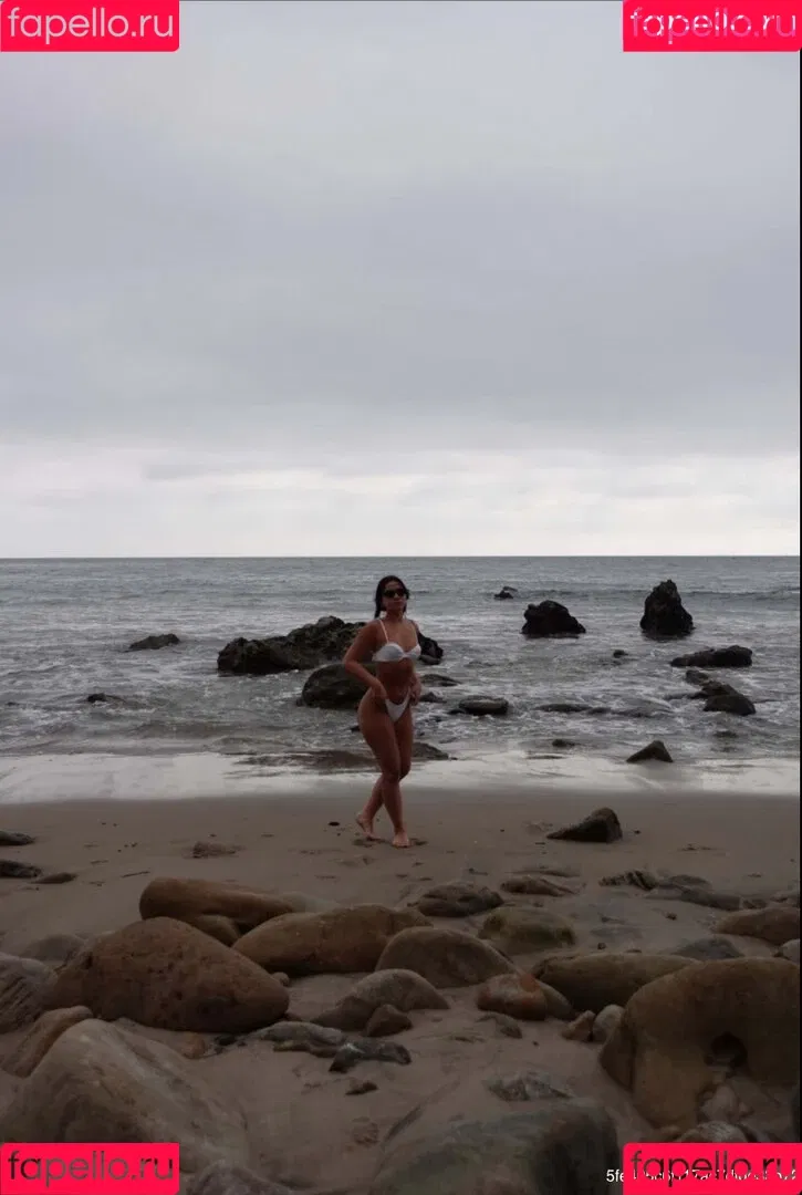 Julia Kelly Onlyfans Photo Gallery 