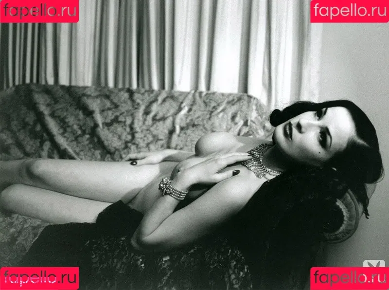 Dita Von Teese Onlyfans Photo Gallery 