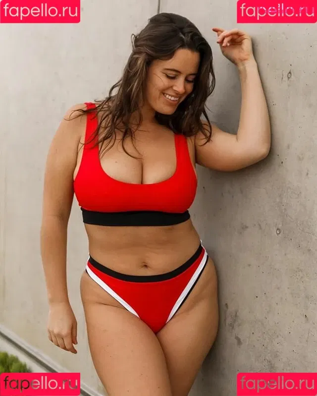 Tia Provost Onlyfans Photo Gallery 