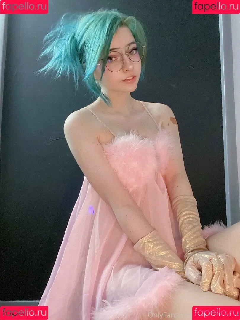 Booplesnoot Onlyfans Photo Gallery 
