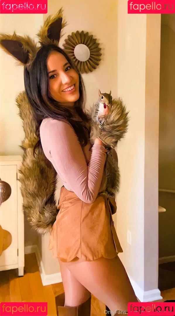 maria.cosplay Onlyfans Photo Gallery 