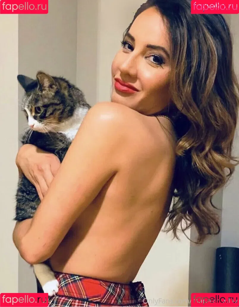 maria.cosplay Onlyfans Photo Gallery 