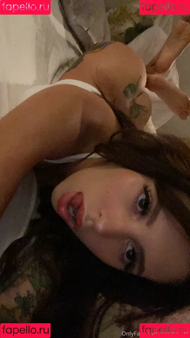 Sara Calixto Onlyfans Photo Gallery 