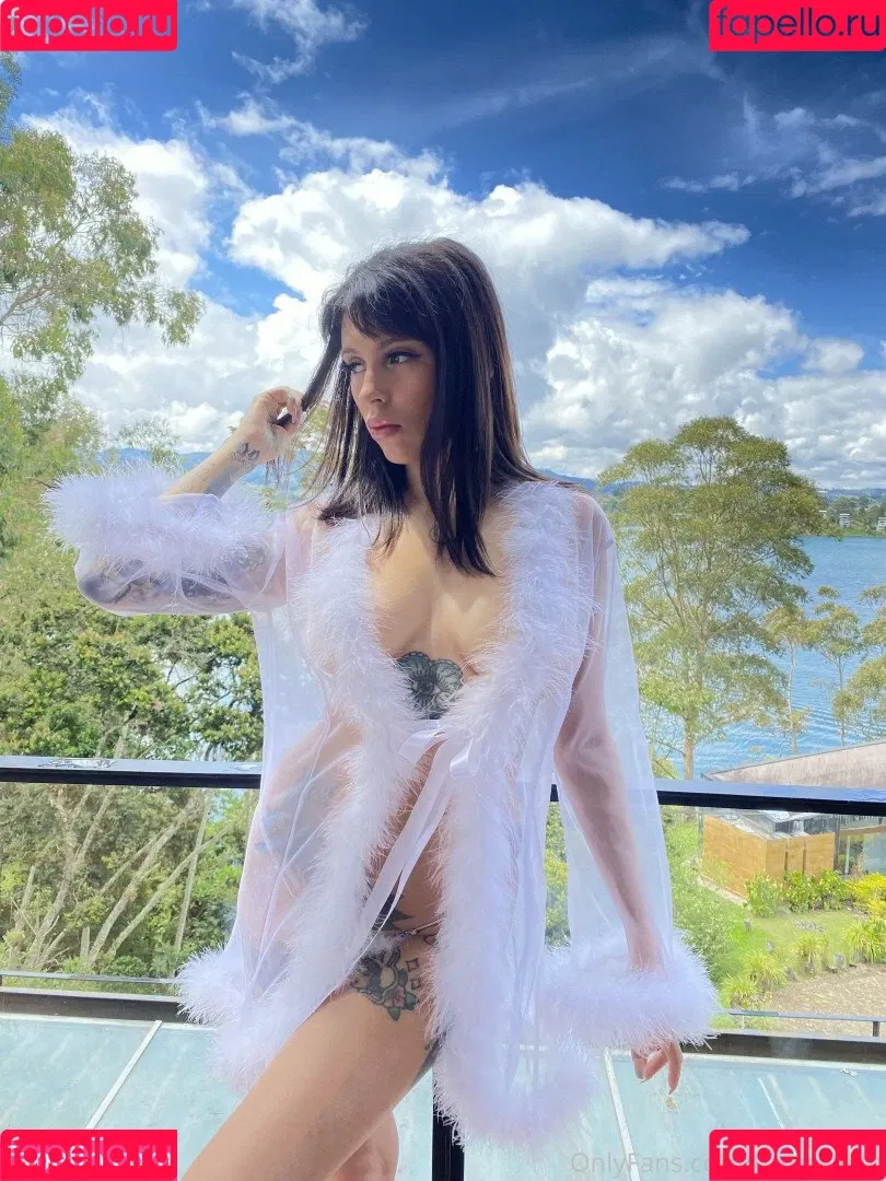 Sara Calixto Onlyfans Photo Gallery 