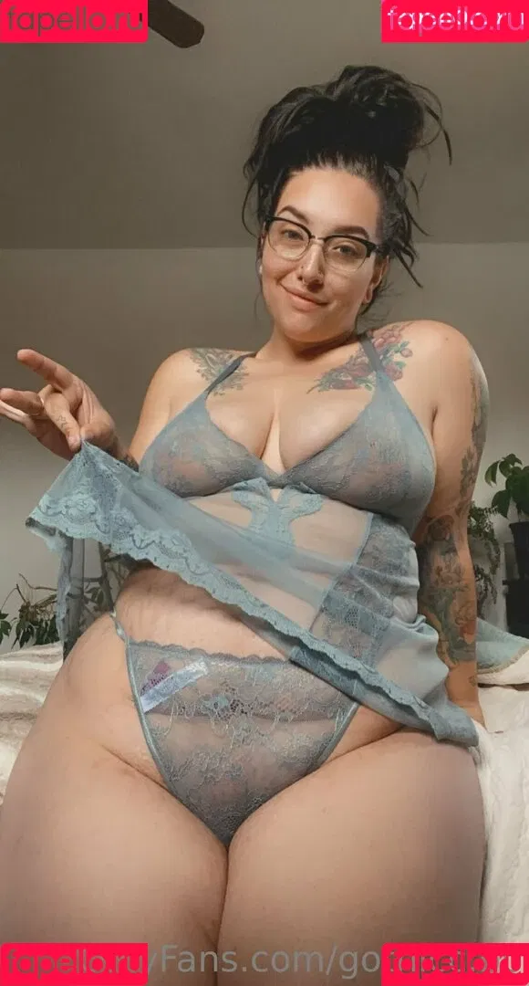 gothicc.bb Onlyfans Photo Gallery 