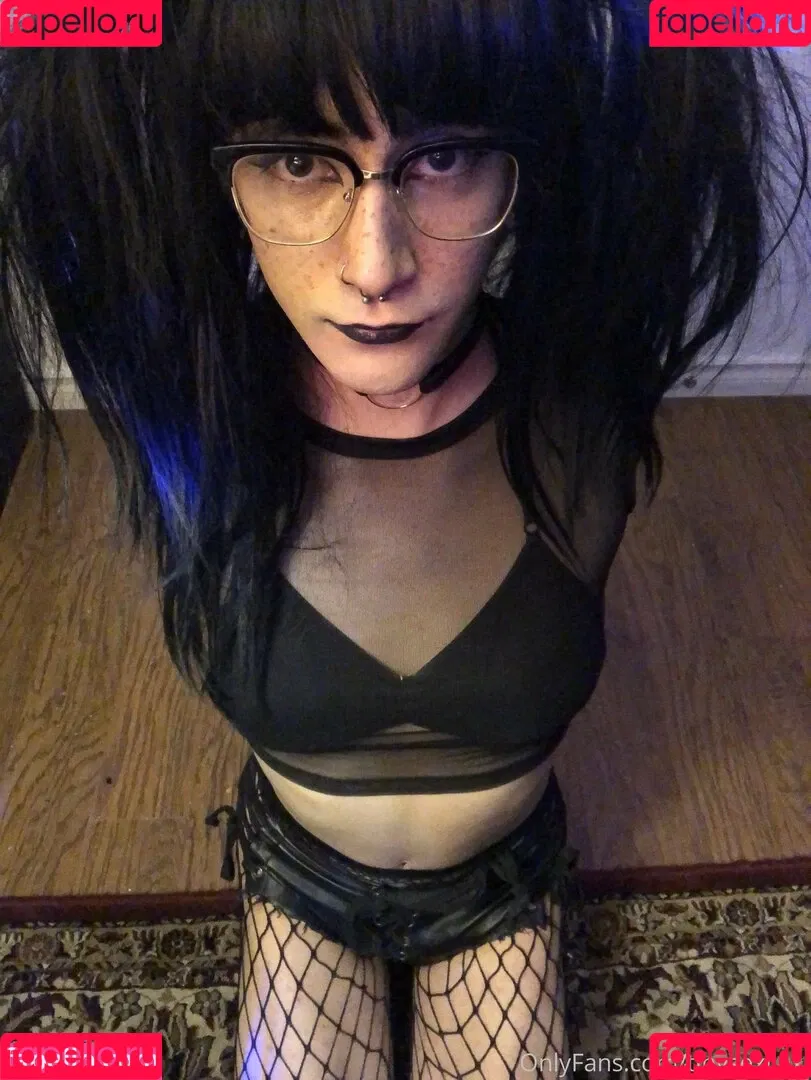 tinysexilexi666 Onlyfans Photo Gallery 
