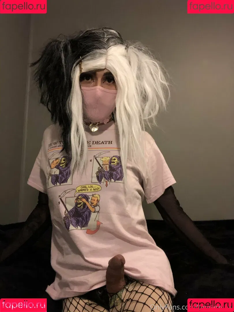 tinysexilexi666 Onlyfans Photo Gallery 
