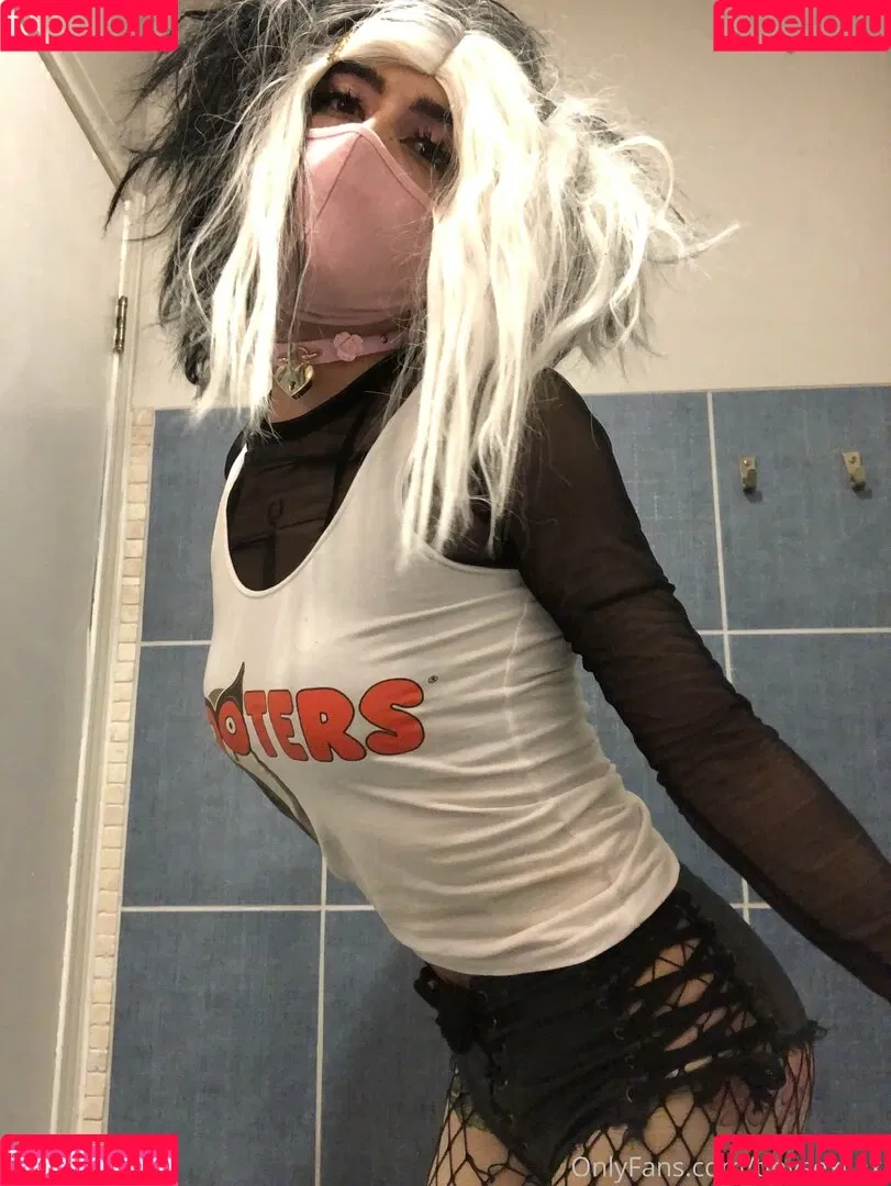 tinysexilexi666 Onlyfans Photo Gallery 
