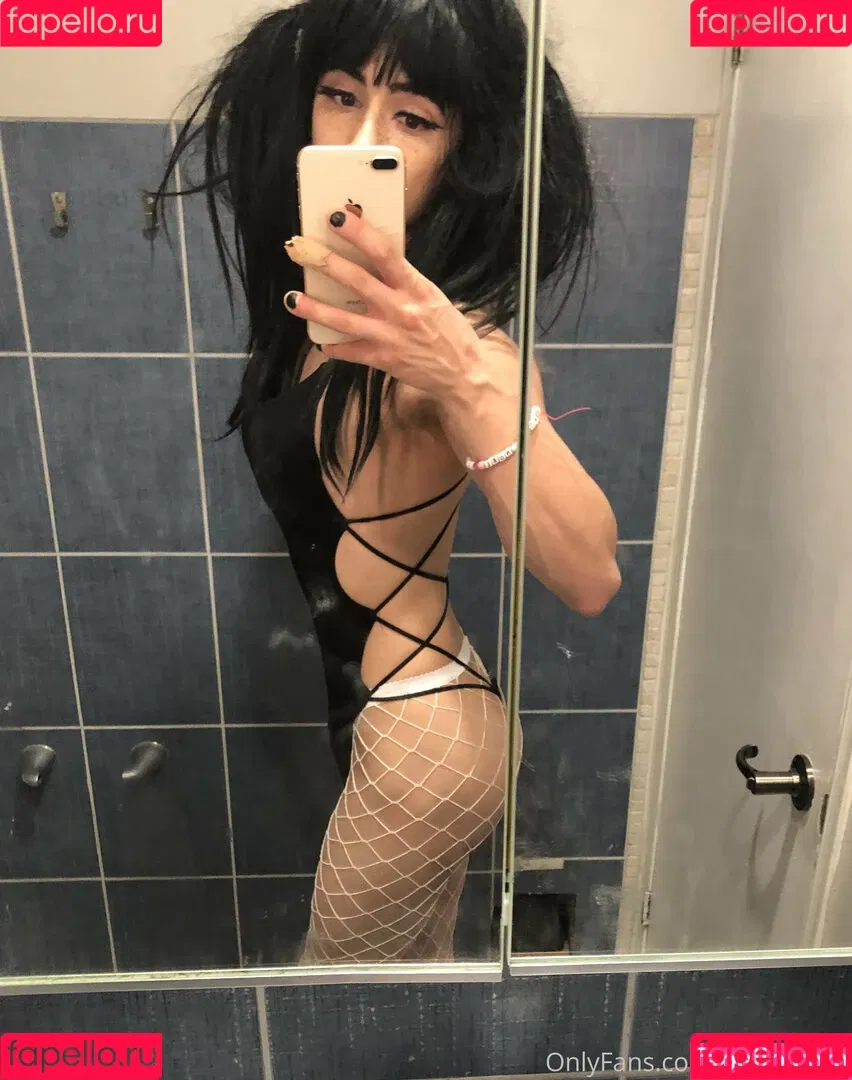 tinysexilexi666 Onlyfans Photo Gallery 