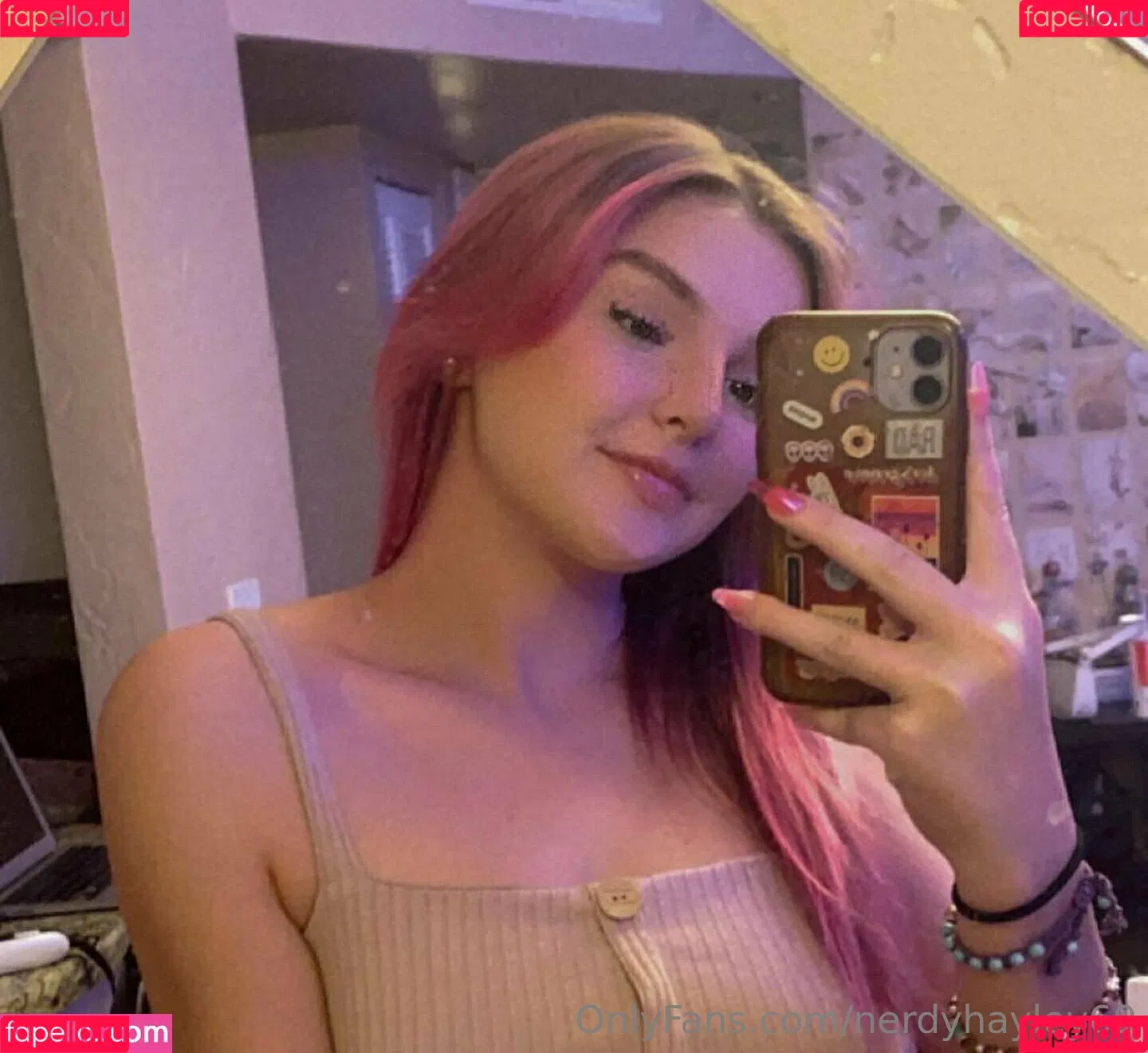 nerdyhayley69 Onlyfans Photo Gallery 