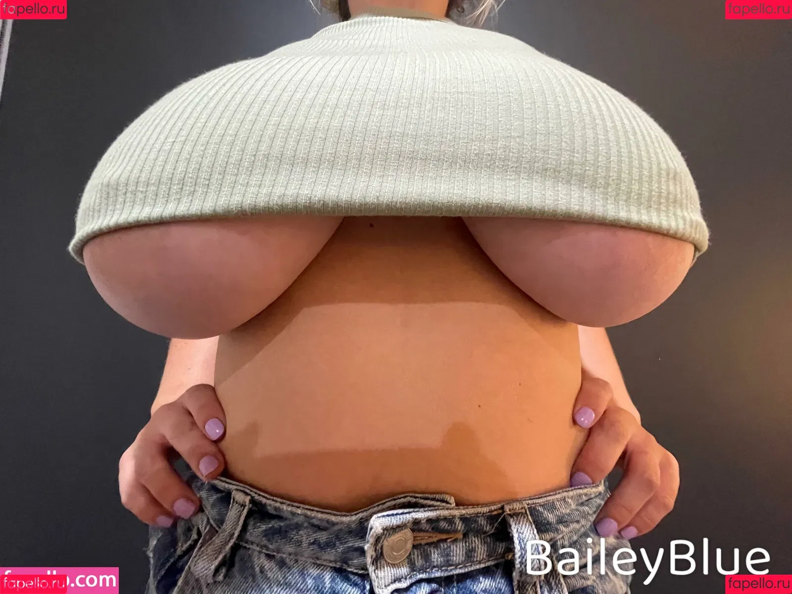 Bailey Blue Onlyfans Photo Gallery 