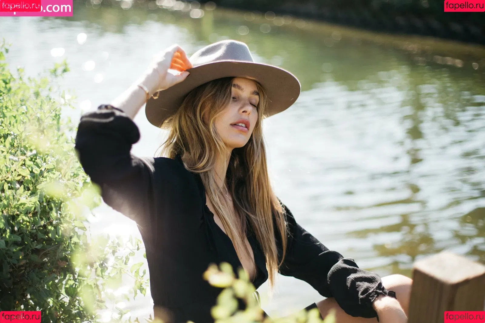 Camila Morrone Onlyfans Photo Gallery 
