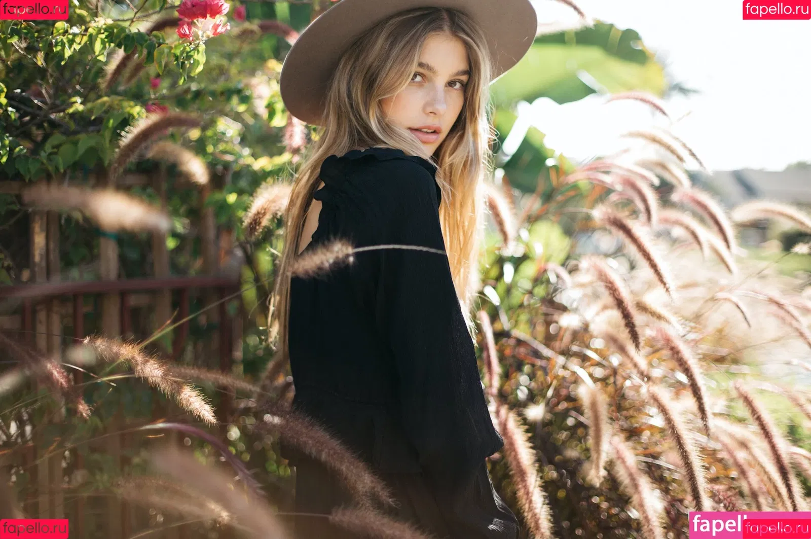 Camila Morrone Onlyfans Photo Gallery 