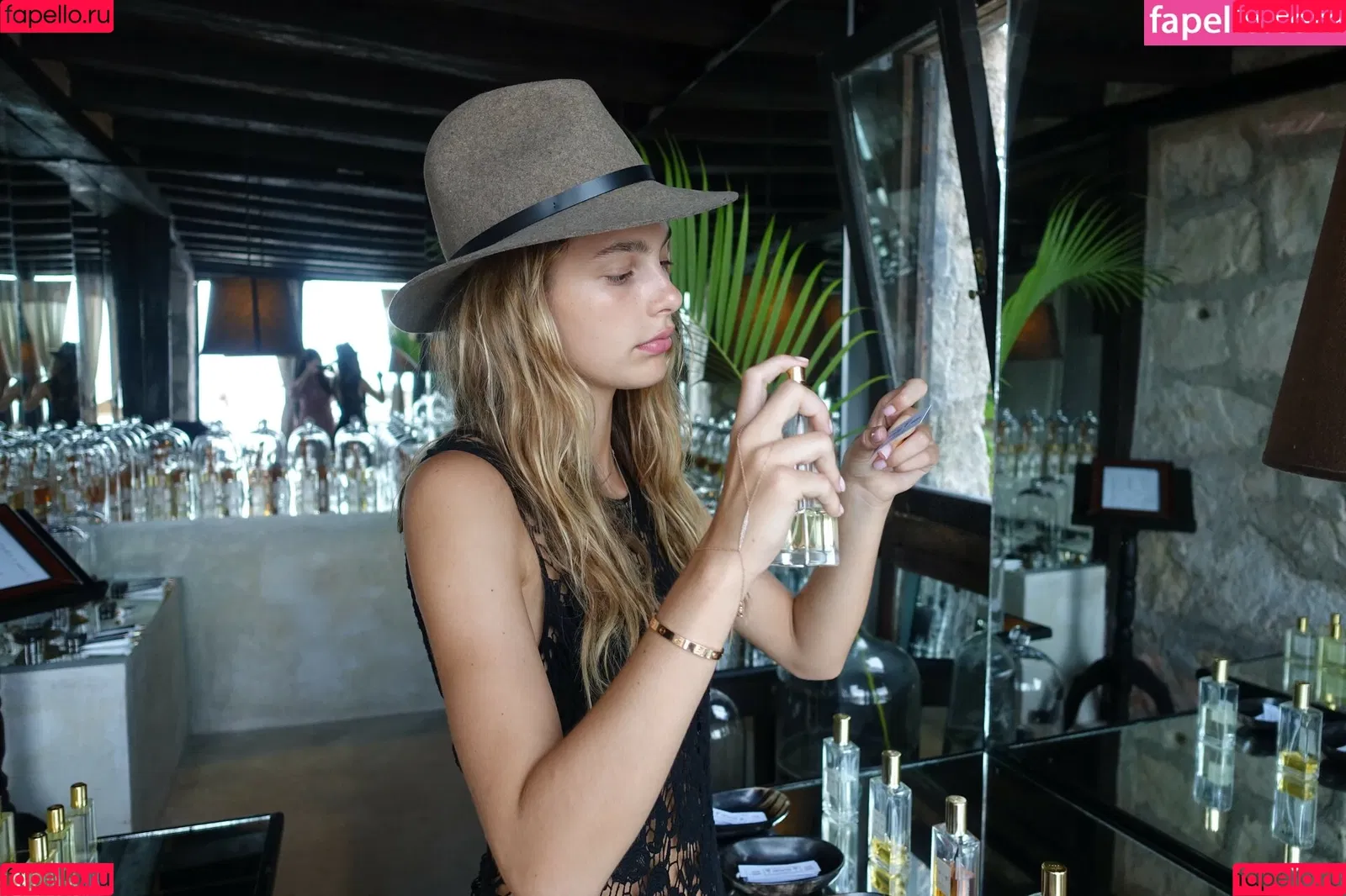 Camila Morrone Onlyfans Photo Gallery 