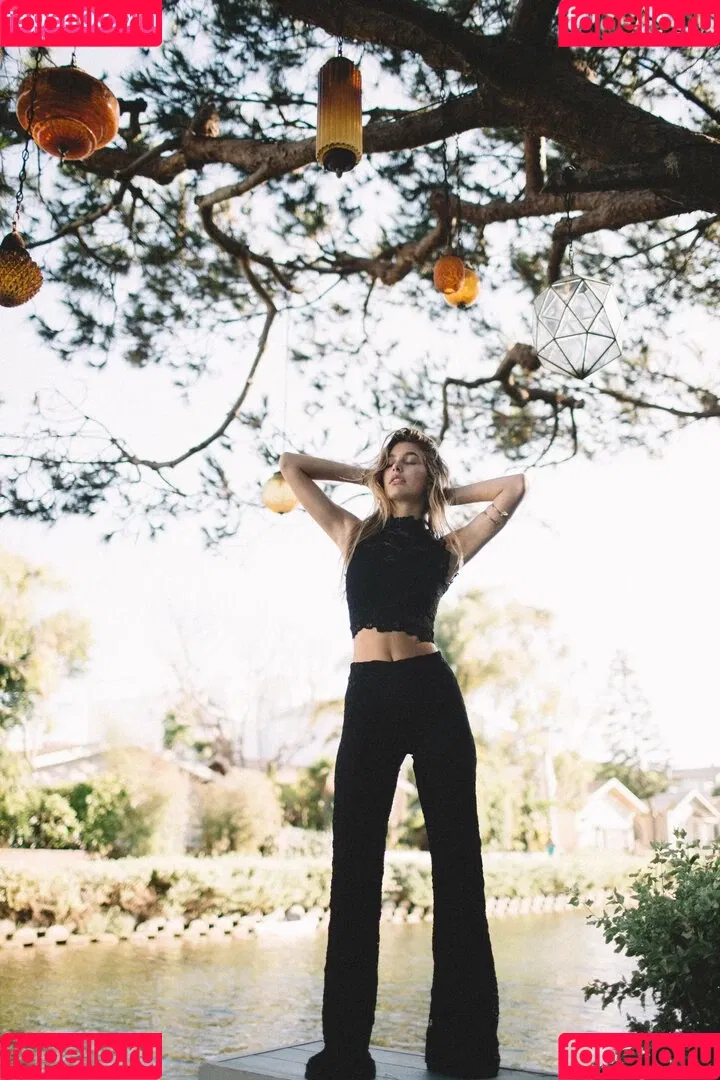 Camila Morrone Onlyfans Photo Gallery 