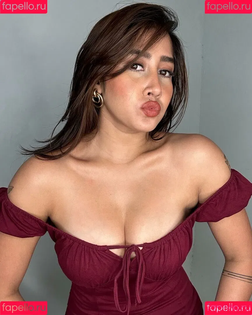 Sofia Ansari Onlyfans Photo Gallery 