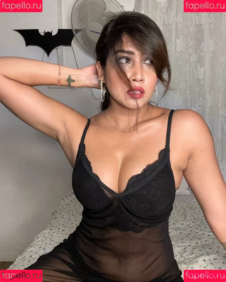 Sofia Ansari Onlyfans Photo Gallery 