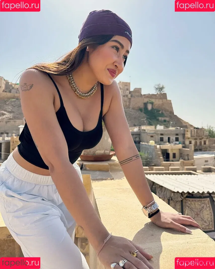 Sofia Ansari Onlyfans Photo Gallery 