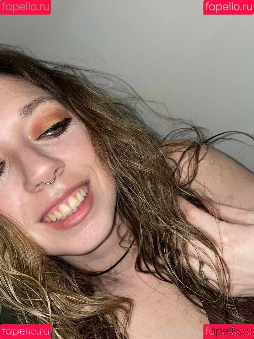 allimoona04 Onlyfans Photo Gallery 