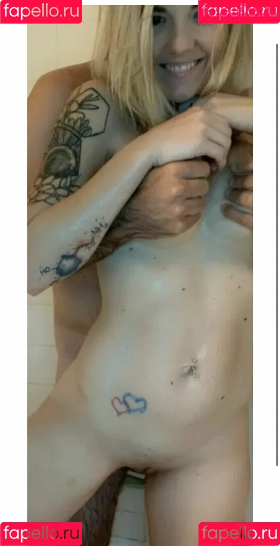 im.over.covid Onlyfans Photo Gallery 