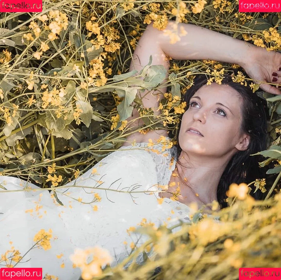 Ivy Rain Onlyfans Photo Gallery 