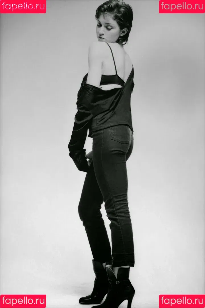 Madonna Onlyfans Photo Gallery 
