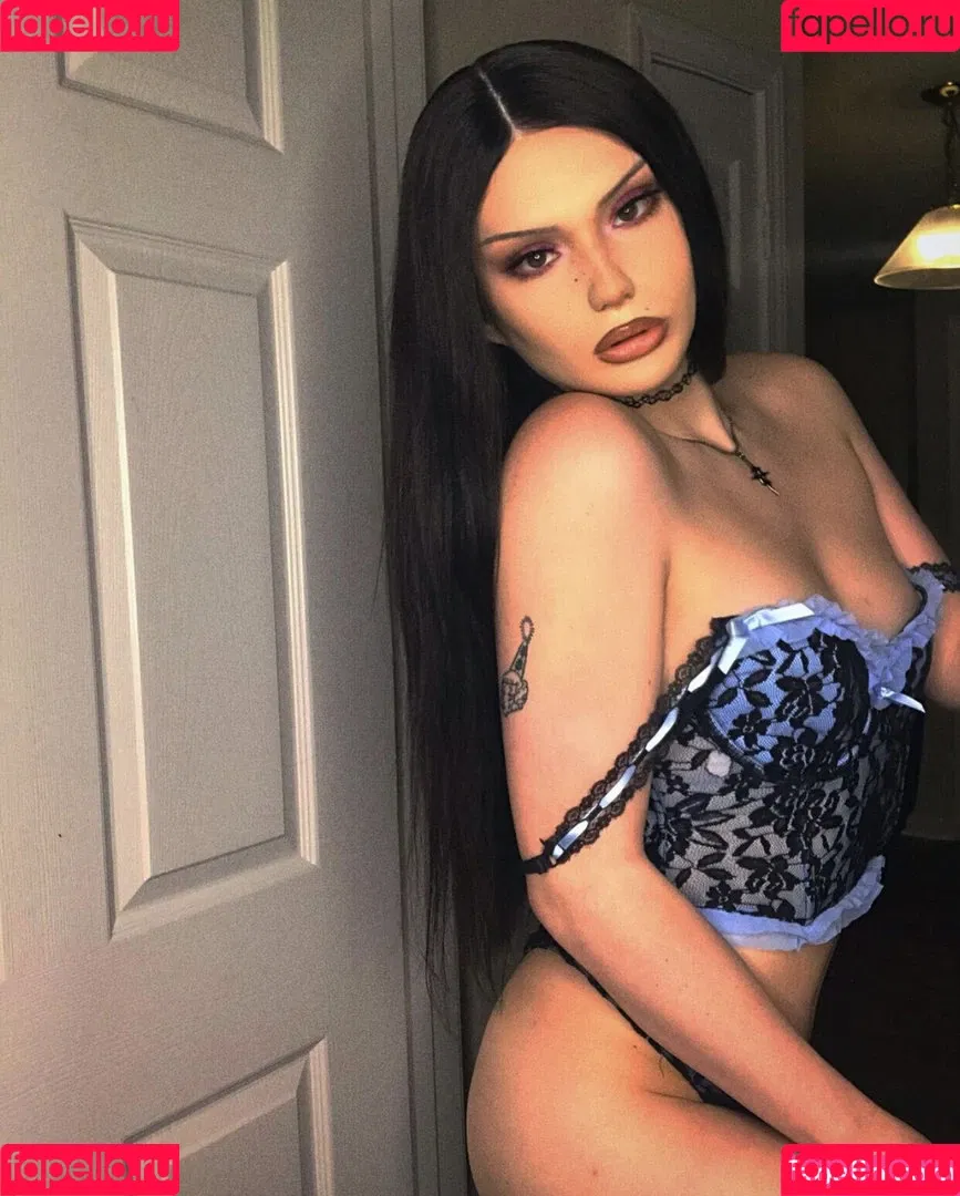 Xena.Divine Onlyfans Photo Gallery 