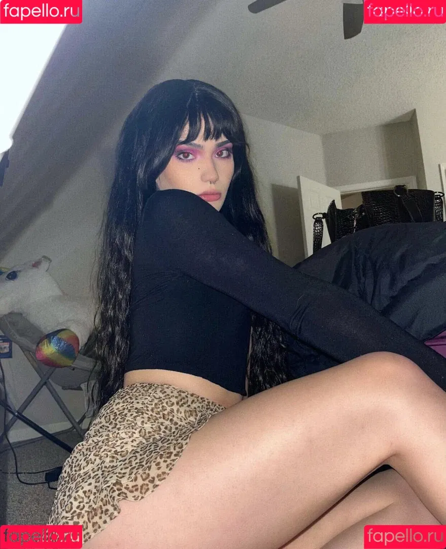 Xena.Divine Onlyfans Photo Gallery 
