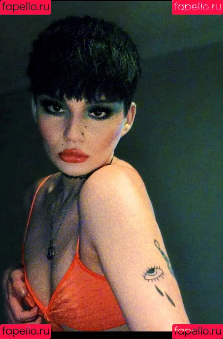 Xena.Divine Onlyfans Photo Gallery 
