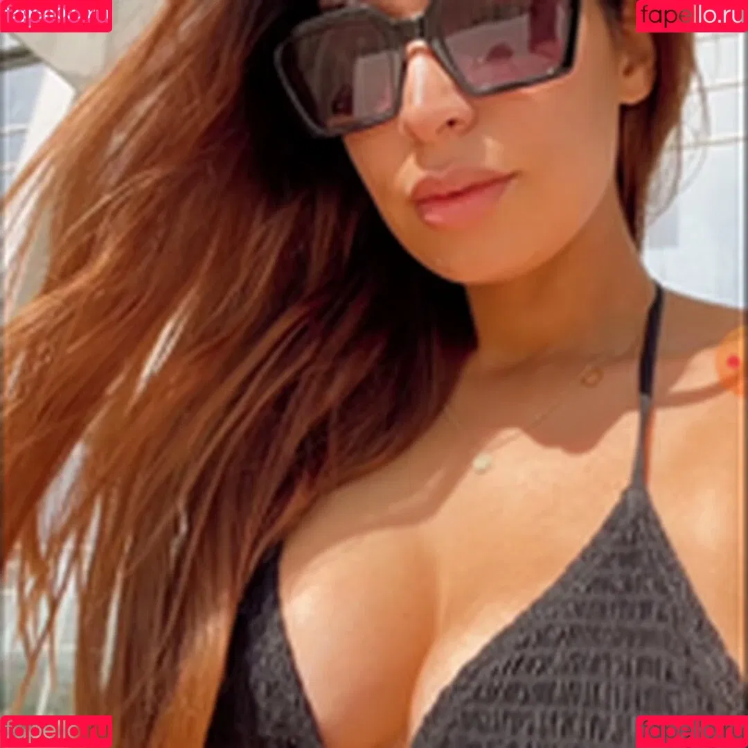 Lamiya Slimani Onlyfans Photo Gallery 