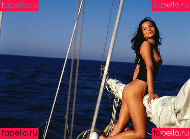 Heidi Nuñez Gómez Onlyfans Photo Gallery 