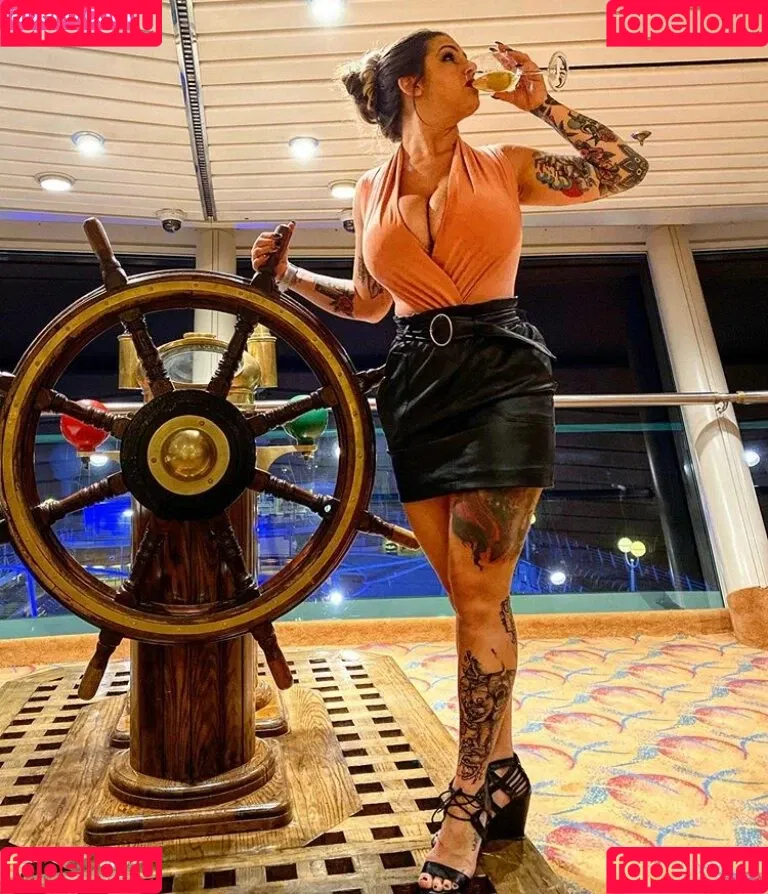 Chelsea Hammill Onlyfans Photo Gallery 