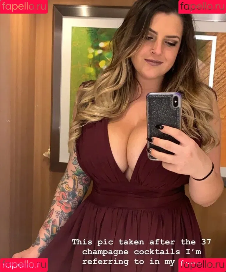 Chelsea Hammill Onlyfans Photo Gallery 